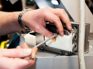 بهترین روش‌های نگهداری ماشین آلات ریخته گری تزریق پلاستیک