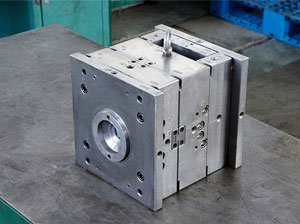 چرا زمان تزریق پلاستیک به داخل قالب مهم است؟